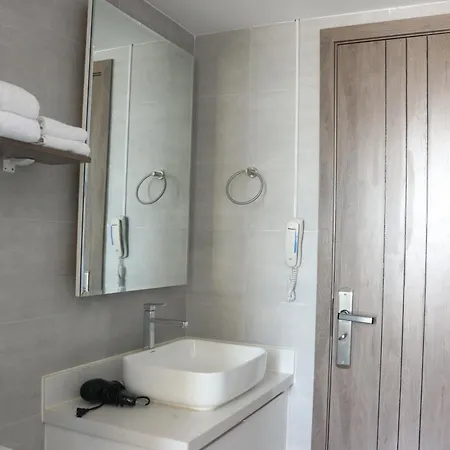 Parc21 Luxury Boutique Hotel Phnom Penh Exterior photo
